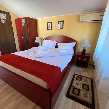 Casa de hóspedes Casa Soare Check-in Independent 3*